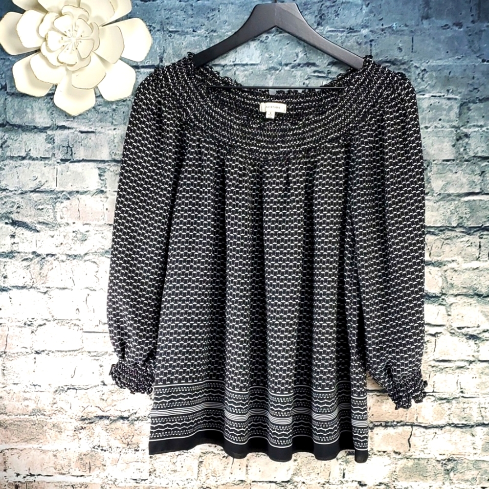 Max Studio | Gypsy Boho Black and White Career Wear Babydoll Blouse